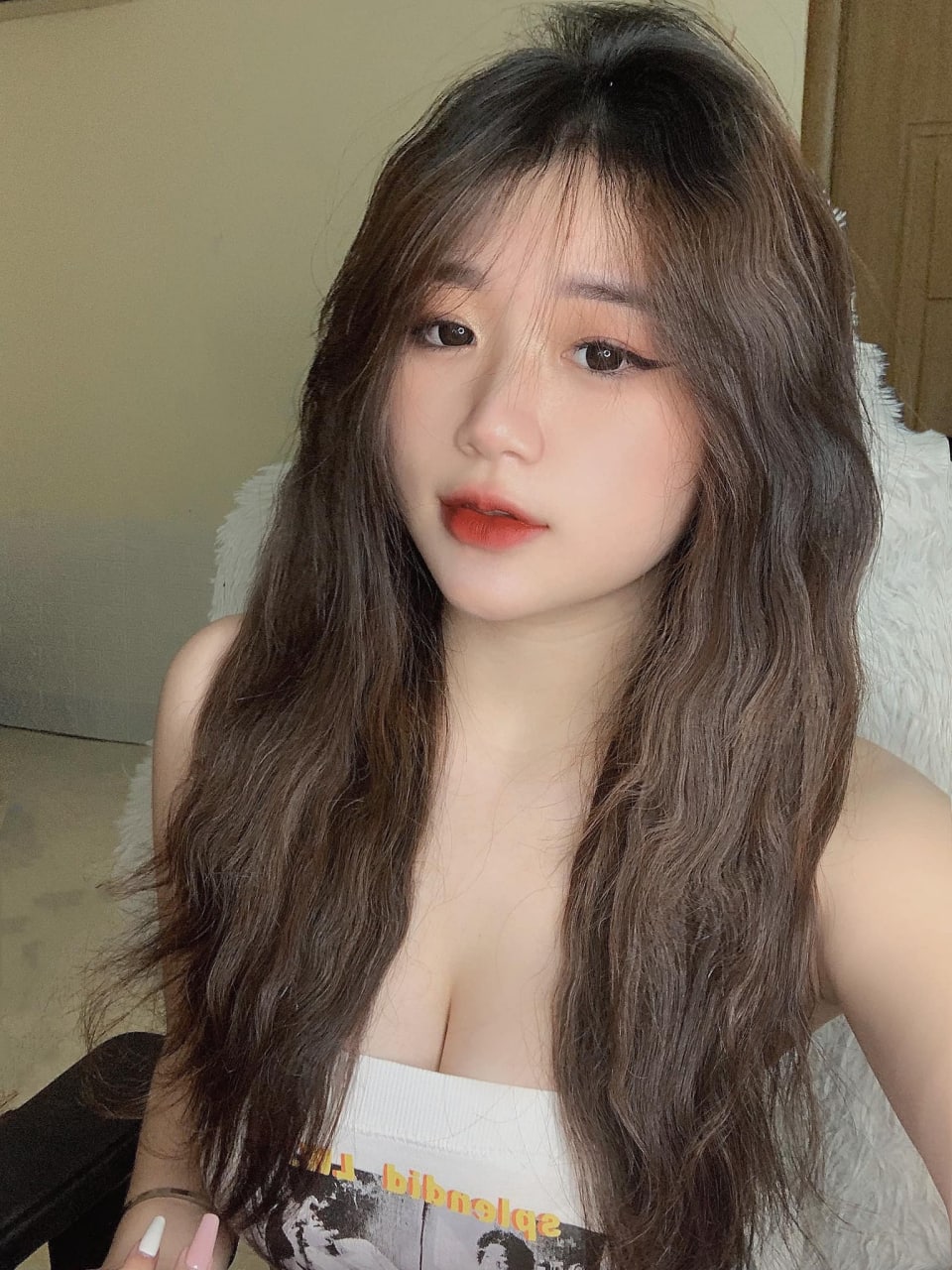 Bố chồng biến thái cưỡng dâm bú lồn con dâu